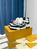 Tênis Louis vuitton Sneaker Preto e Branco