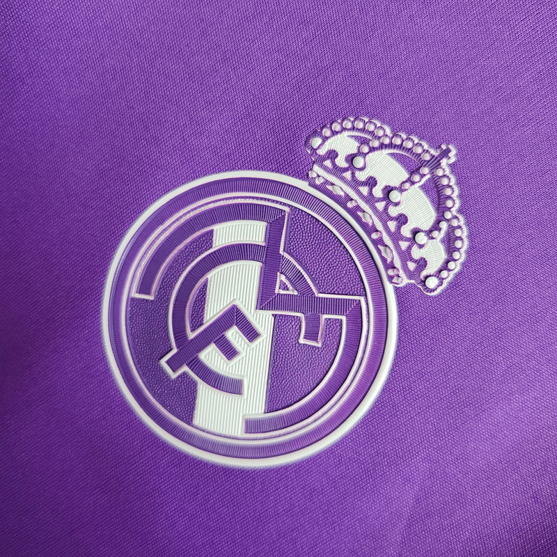 Camisa Real Madrid Away 16/17 Retrô - Roxa